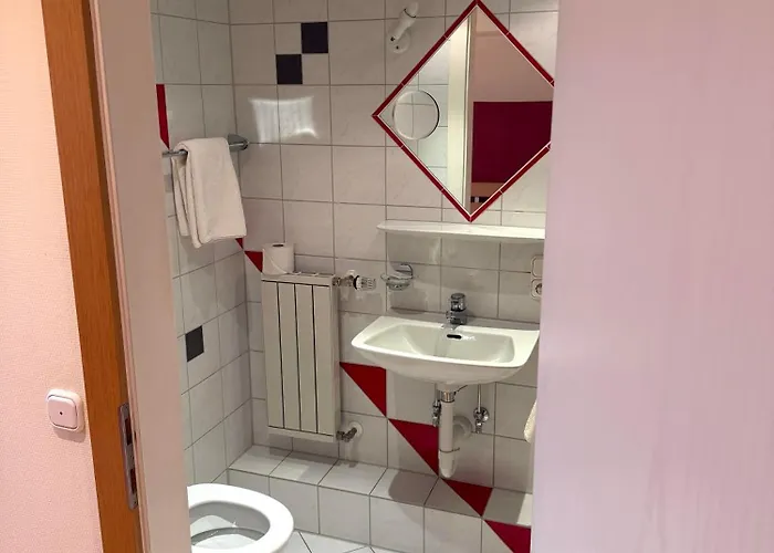 Guest house Loewen 3*