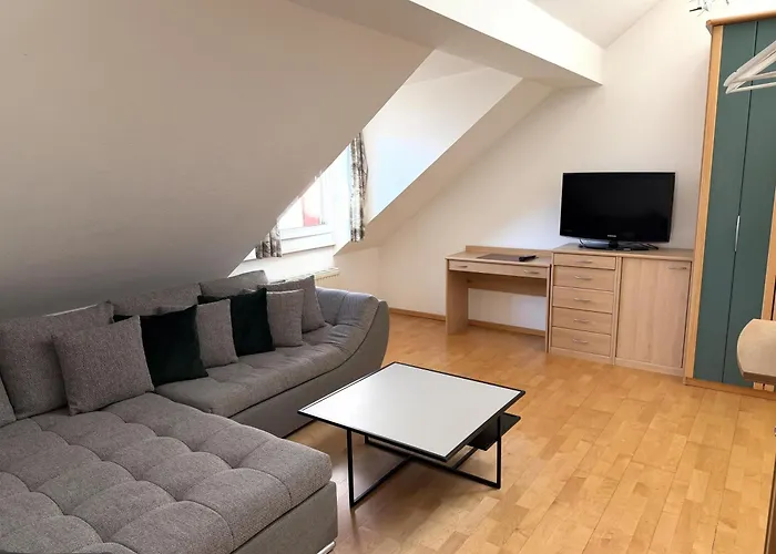 Loewen Guest house Rons